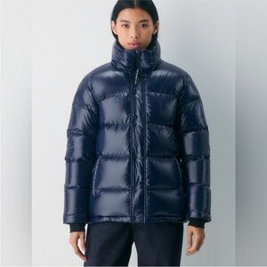 Artizia Super Puff High Gloss